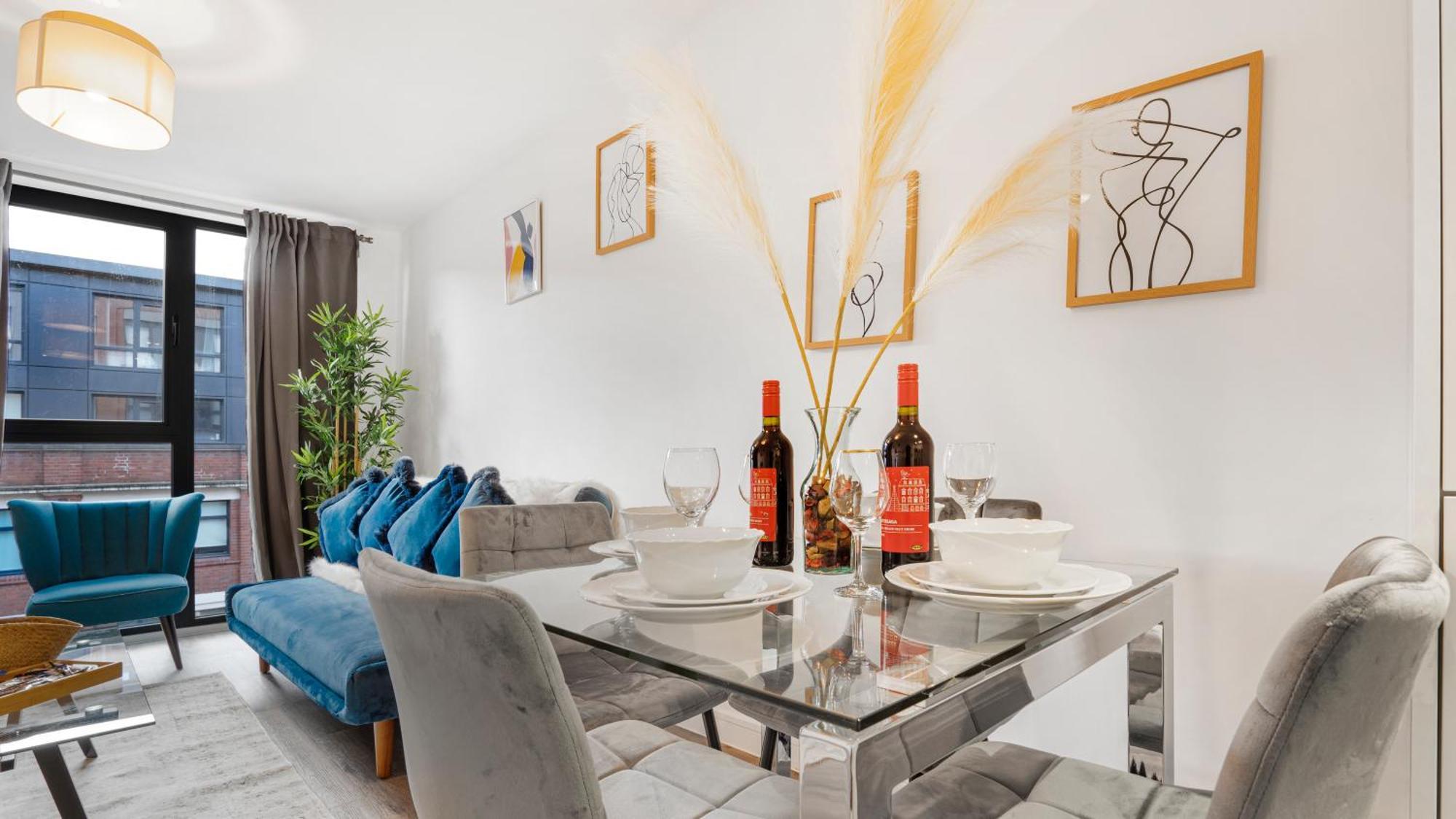 Oceanic Bliss: 2 Bed 2 Bath + Free Park + Netflix Apartment Birmingham Exterior foto